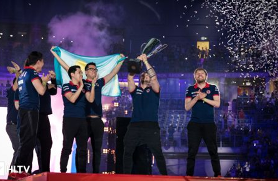 国足的表现 国足的表现