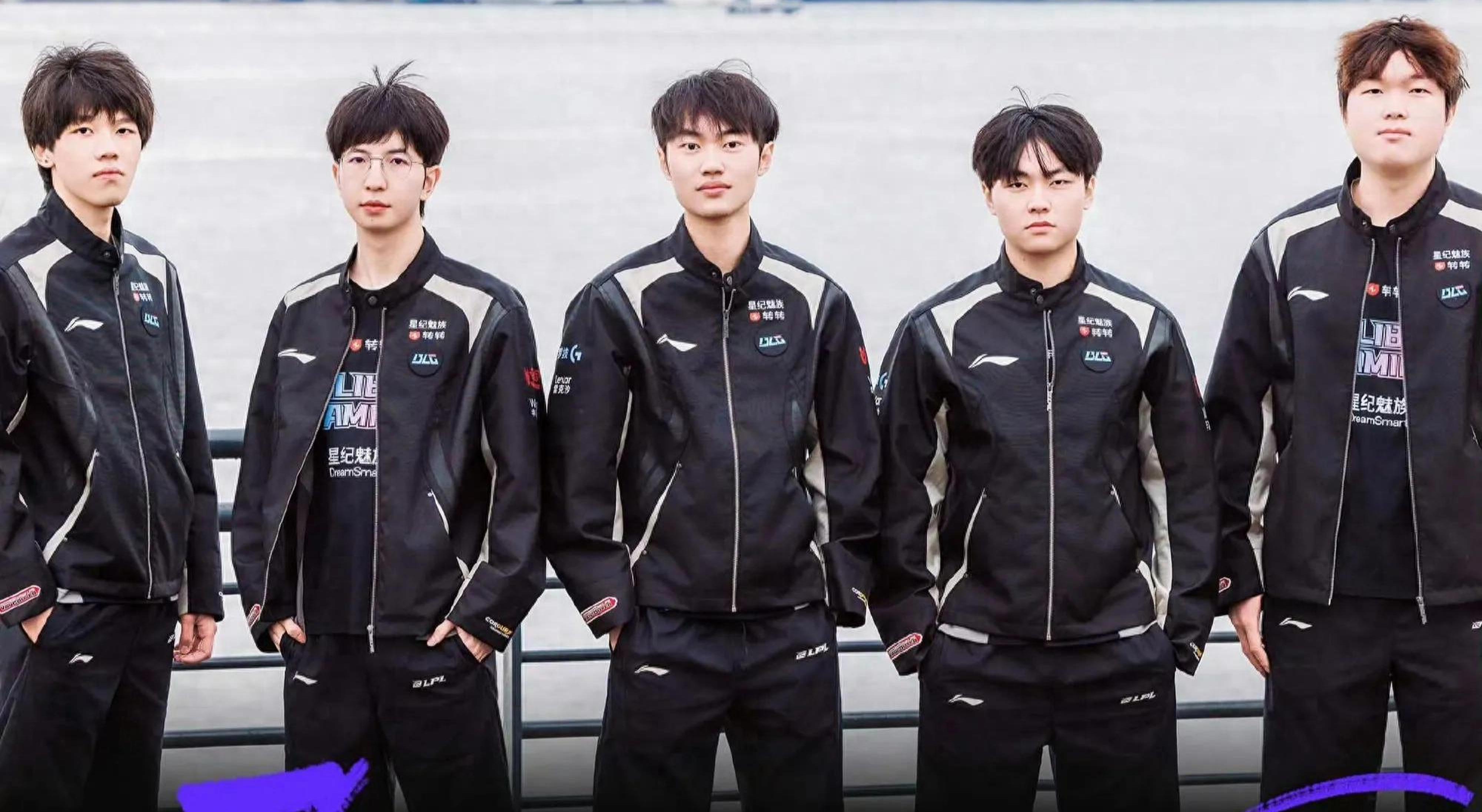 之间做出艰 之间做出艰