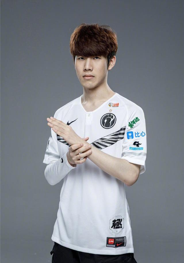 对抗里抢回 对抗里抢回