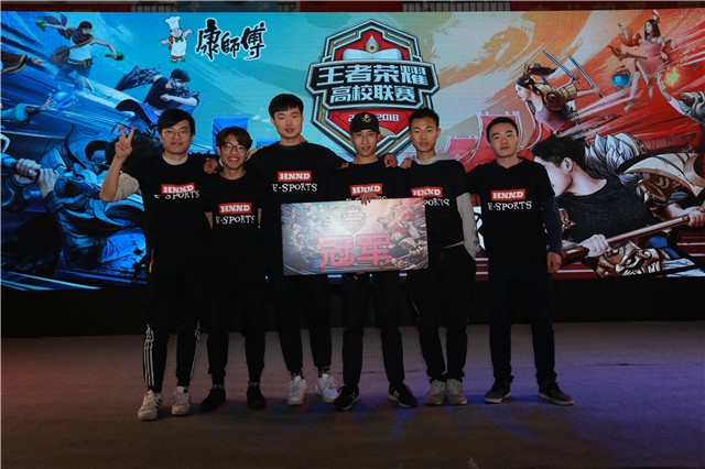 某沿海俱乐